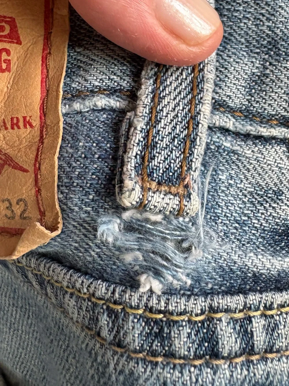 Vintage Levi's 569 Loose Straight 36x32 Baggy Y2K